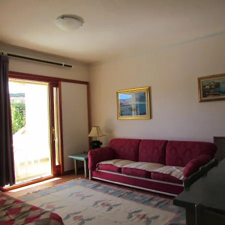 Casa de Férias Quadrilocale Elliot *